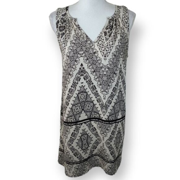 ONE CLOTHING CREAM & BLACK DRESS SZ.S EUC - Picture 1 of 5